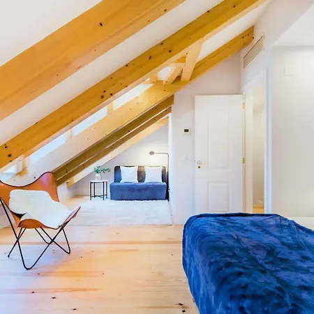 Life Is Good In Baixa Апартаменти