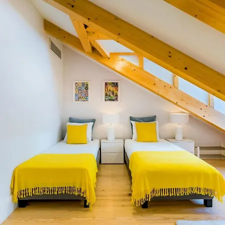 Life Is Good In Baixa Лісабон