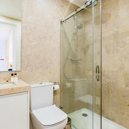 Life Is Good In Baixa