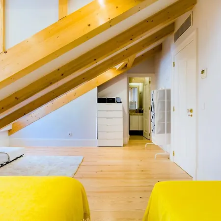 Life Is Good In Baixa * Lisboa